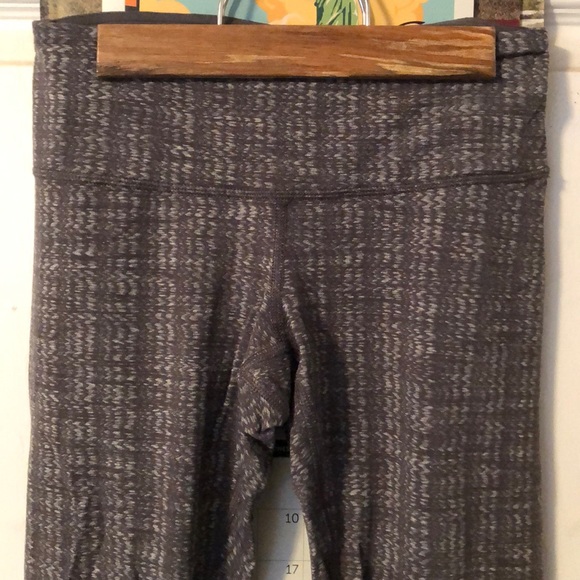 Lululemon leggings new without tags - Picture 3 of 7